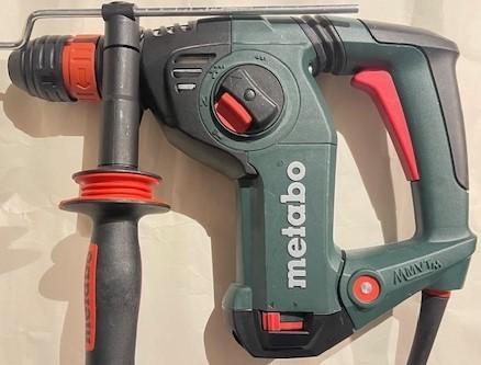 Metabo KHE 3251 Combihamer + Quick snelspanboorhouder, Doe-het-zelf en Verbouw, Gereedschap | Boormachines, Nieuw, Boor- en/of Breekhamer