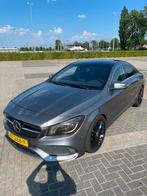 Mercedes CLA-Klasse 250 2.0 155KW 7G-DCT (aut) 2015 Grijs, Auto's, Mercedes-Benz, Te koop, Zilver of Grijs, Geïmporteerd, 5 stoelen