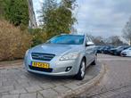 Kia (Pro) Ceed 1.6 Sporty Wagon 2008 Grijs, Auto's, Kia, Voorwielaandrijving, 15 km/l, 4 cilinders, Origineel Nederlands
