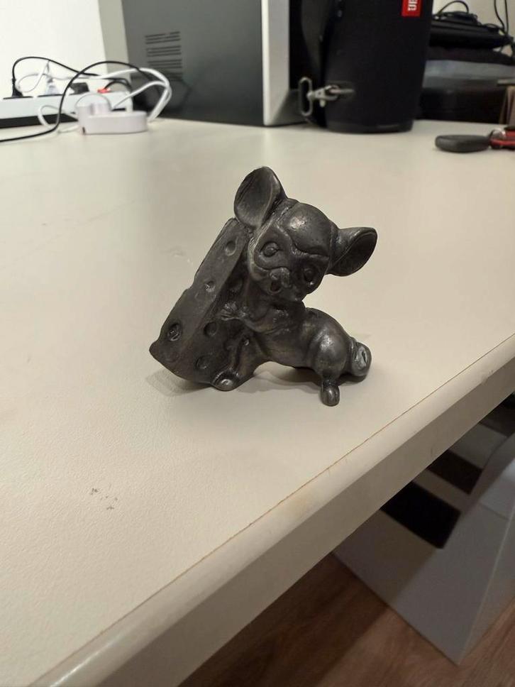 Antiek Tinnen Muis met Kaas Beeldje, Antiek en Kunst, Kunst | Beelden en Houtsnijwerken, Ophalen of Verzenden