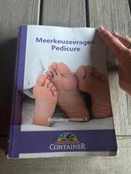 Meerkeuzevragen Pedicure, Boeken, Ophalen of Verzenden, Zo goed als nieuw, Overige niveaus