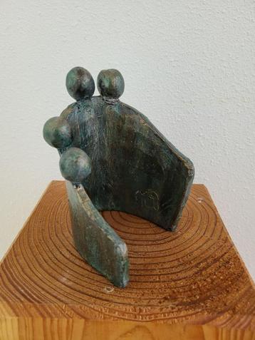 ABSTRACT BEELDJE, keramiek beschikbaar voor biedingen