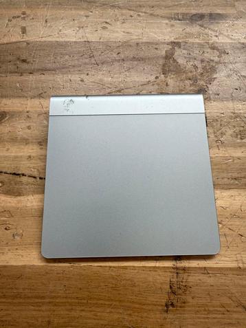 Apple Magic Trackpad (1e generatie) beschikbaar voor biedingen