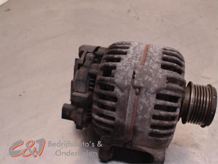 Dynamo van een Volkswagen Transporter, Auto-onderdelen, Motor en Toebehoren, Volkswagen, Gebruikt, 3 maanden garantie, Ophalen of Verzenden
