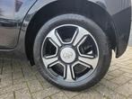 Toyota Aygo 1.0 5 deurs VVT-i x-play | VAN 2e EIGENAAR |, Auto's, Voorwielaandrijving, Stof, Gebruikt, Euro 6