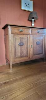 Eiken Kast, Ophalen