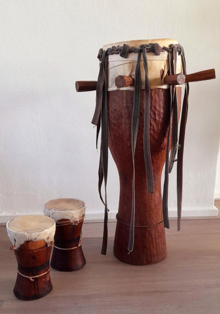 Gambiaanse Djembe Set, Muziek en Instrumenten, Drumstellen en Slagwerk, Gebruikt, Overige merken, Ophalen
