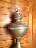 Petroleumlamp . Messing+glas. Netjes en werkend., Ophalen of Verzenden