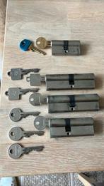 Sloten cylinders 4stuks met sleutels BSK en EVVA, Ophalen of Verzenden, Zo goed als nieuw, Slot