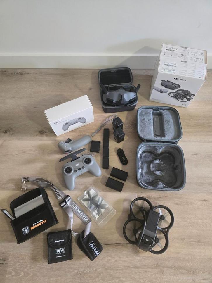 DJI Avata Drone - Complete Set, Fly More en incl verzekering, Audio, Tv en Foto, Drones, Zo goed als nieuw, Drone met camera, Ophalen of Verzenden