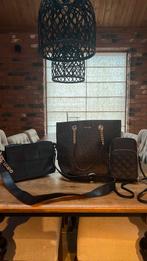 Set van drie fijne mooie tassen, Ophalen of Verzenden, Zo goed als nieuw, Rechthoekig, Minder dan 25 cm