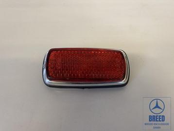 NOS zijmarkering rood Mercedes W100 W108 W110 W111 W113 W115 beschikbaar voor biedingen