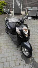 SYM Mio 50 (2013) – Start direct, rijdt prima, Fietsen en Brommers, Scooters | SYM, Gebruikt, Benzine, Maximaal 25 km/u, Ophalen