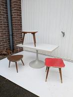 vintage planten tafeltjes etagere, Ophalen of Verzenden, Gebruikt, Hout