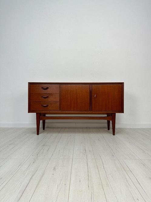 Vintage Teak Teakhout Dressoir Sideboard Kast Retro Deens, Huis en Inrichting, Kasten | Dressoirs, Zo goed als nieuw, 100 tot 150 cm