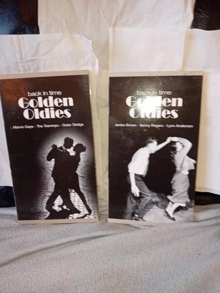 8 CD'S. MET MUZIEK UIT DE JAREN 50/60 EN 70 JAREN, Cd's en Dvd's, Cd's | Verzamelalbums, Zo goed als nieuw, Wereldmuziek, Boxset