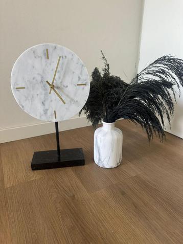 Decoratie beschikbaar voor biedingen