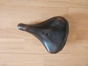 Lerenzadel Lepper goede conditie  beschikbaar voor biedingen