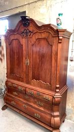 Kabinet kledingkast met laden, Ophalen