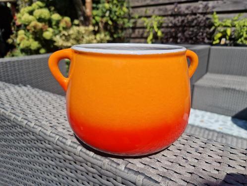 Le Creuset vintage bonenpot, fondue pannetje, pan oranje, Huis en Inrichting, Keuken | Potten en Pannen, Zo goed als nieuw, Gietijzer