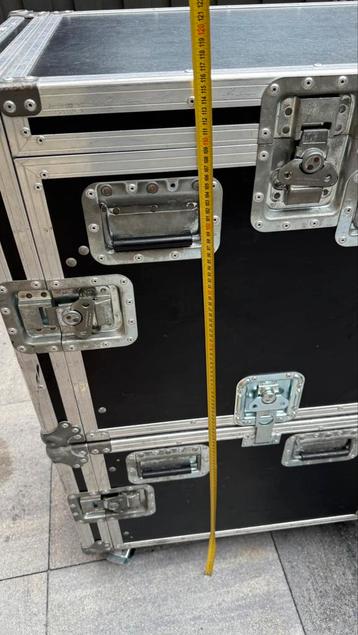 Flightcase twee delen voor elk mengpaneel beschikbaar voor biedingen