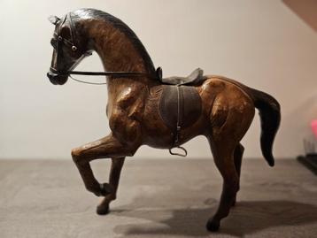 Antiek paard handgemaakt