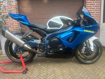 Suzuki GSX-R 750 circuit motor L2 (Reserve motor geweest) beschikbaar voor biedingen