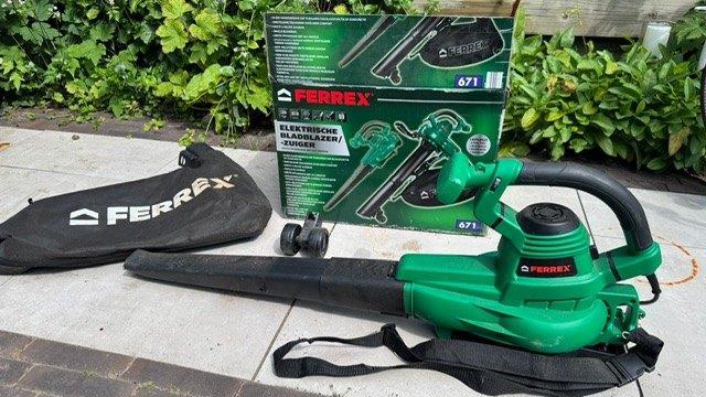 Ferrex Bladblazer / Bladzuiger met Versnipperaar, Tuin en Terras, Bladblazers, Gebruikt, Handgedragen, Elektrisch, Met opvangzak