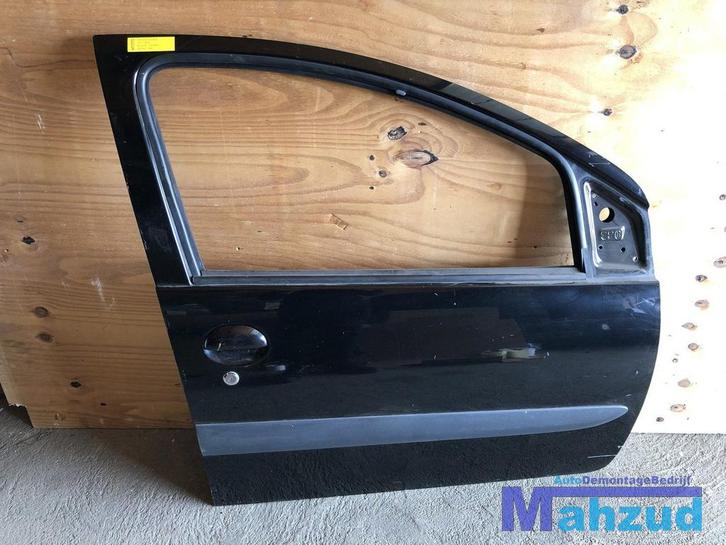 TOYOTA AYGO zwart Rechts rechter voor deur portier, Auto-onderdelen, Carrosserie en Plaatwerk, Deur, Toyota, Gebruikt, Ophalen of Verzenden