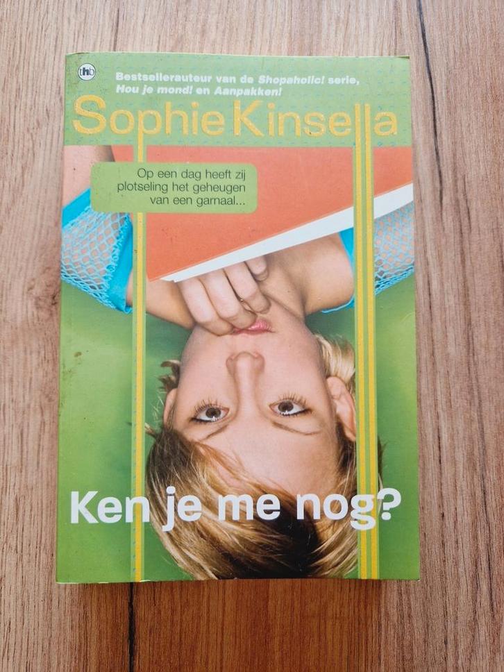 Chicklit boek: Sophie Kinsella - Ken je me nog?, Boeken, Chicklit, Gelezen, Ophalen of Verzenden