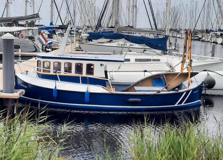 Fuiken vis sloep 8m - VM Diesel - 500 Draaiuren - polyester, Watersport en Boten, Motorboten en Motorjachten, Gebruikt, Polyester