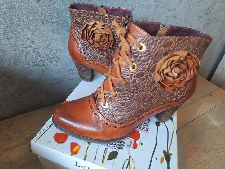 LAURA VITA ENKELLAARSJES LEER 40, Antiek en Kunst, Antiek | Schalen, Ophalen of Verzenden