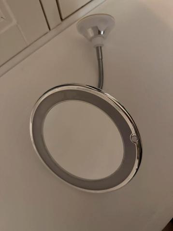 Make-up spiegel met verlichting doorsnee 17cm nieuw beschikbaar voor biedingen