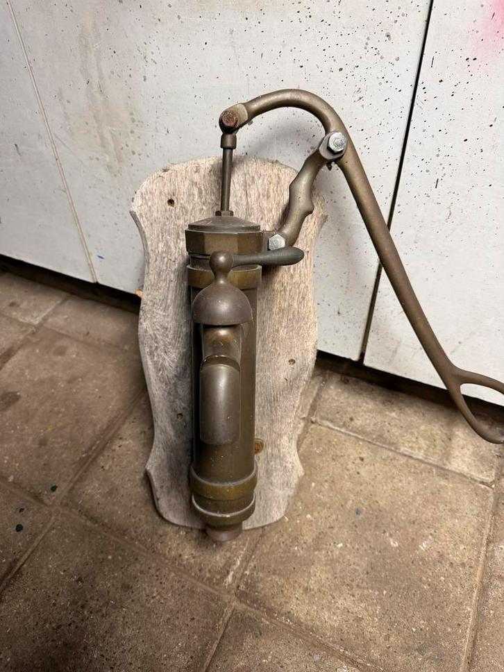 Koperen Waterpomp - Vintage Decoratie, Antiek en Kunst, Antiek | Gereedschap en Instrumenten, Ophalen