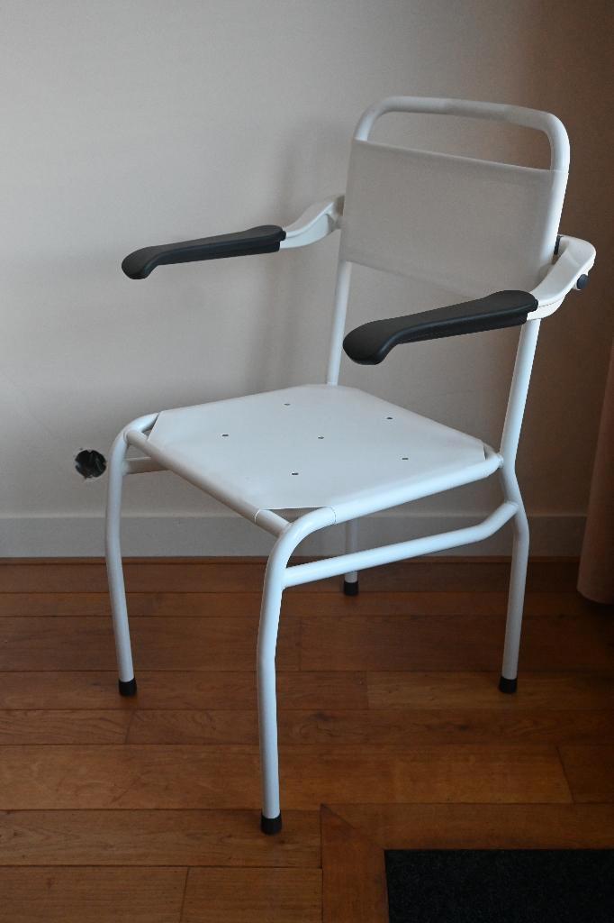 Douchestoel, merk Linido, Diversen, Verpleegmiddelen, Nieuw, Ophalen