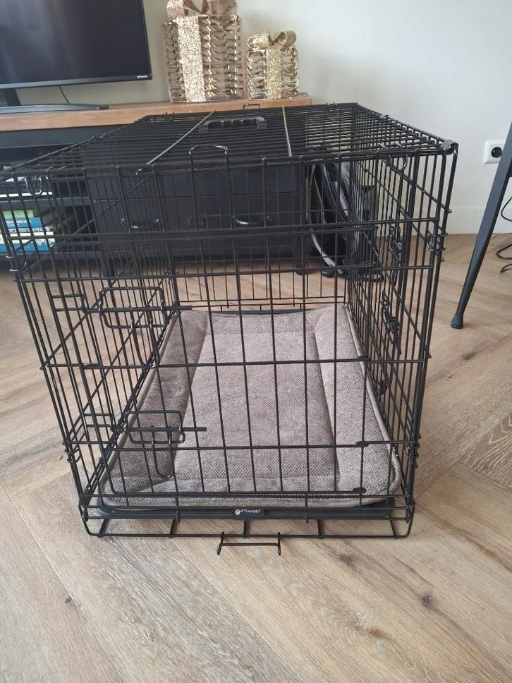 Hondenbench 76x49x53cm, Dieren en Toebehoren, Hondenbenches, Zo goed als nieuw, Ophalen