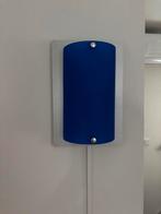 Wandlamp met blauw glas., Ophalen of Verzenden, Zo goed als nieuw, Glas