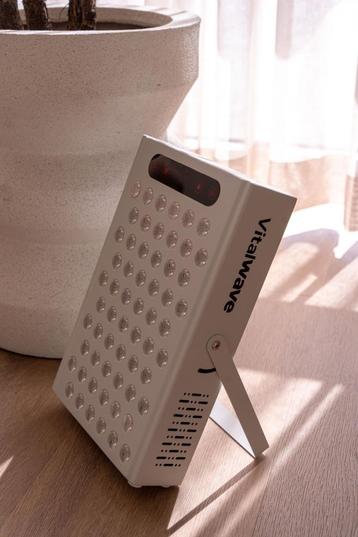 Red light therapy lamp | Rood licht therapie paneel beschikbaar voor biedingen