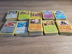 650 pokemon kaarten bulk sword and shield era, Hobby en Vrije tijd, Verzamelkaartspellen | Pokémon, Ophalen of Verzenden, Zo goed als nieuw