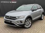 Volkswagen T-Roc 1.0 TSI IQ Panorama vol opties!, Voorwielaandrijving, Gebruikt, Zwart, Leder en Stof