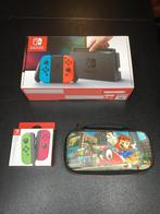 Nintendo Switch V1 + Beschermtas, Spelcomputers en Games, Spelcomputers | Nintendo Switch, Ophalen, Gebruikt, Met 3 controllers of meer