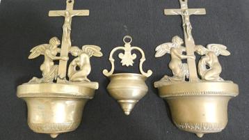 brons of messing wijwaterbakjes [1329] beschikbaar voor biedingen
