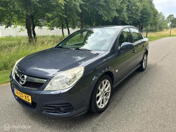 Opel Vectra 2.2-16V Executive*AUTOMAAT*LEDER*DISTRIBUTIE VV beschikbaar voor biedingen