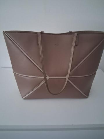 Carpisa leren shopper beschikbaar voor biedingen