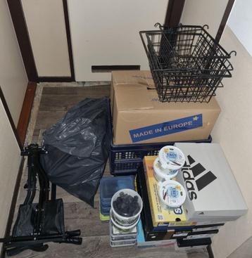 Te koop: Grote partij rollators en onderdelen - Lees tekst beschikbaar voor biedingen