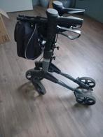 Rollator met zitje en tas, Diversen, Ophalen, Zo goed als nieuw
