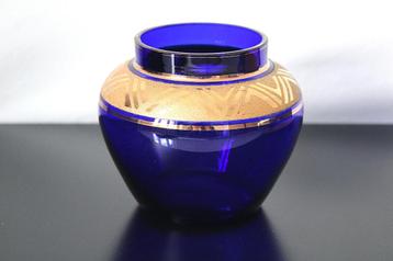 Art Deco kobaltblauwe vaas met gouden rand beschikbaar voor biedingen