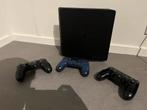 PS4 Slim + 3 Controllers - Topstaat!, Spelcomputers en Games, Spelcomputers | Sony PlayStation 4, Ophalen, Zo goed als nieuw, Met 3 controllers of meer