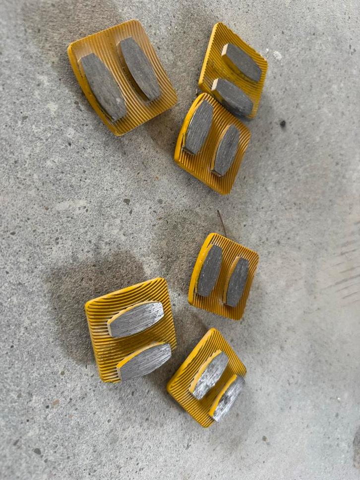 Gebruikte Slijpsegmenten K60/80, Doe-het-zelf en Verbouw, Overige Doe-het-zelf en Verbouw, Gebruikt, Ophalen