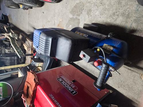 Goeie compressor, Doe-het-zelf en Verbouw, Compressors, Zo goed als nieuw, 6 tot 10 bar, Ophalen